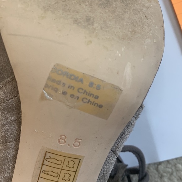 Jeffrey Campbell Cordia taupe suede open toe oxfords, 8.5, block heels, academia - Picture 9 of 9